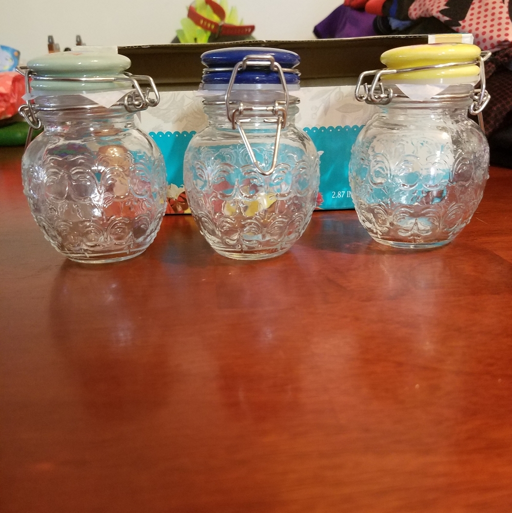 Set of 3 mini glass clamp jars